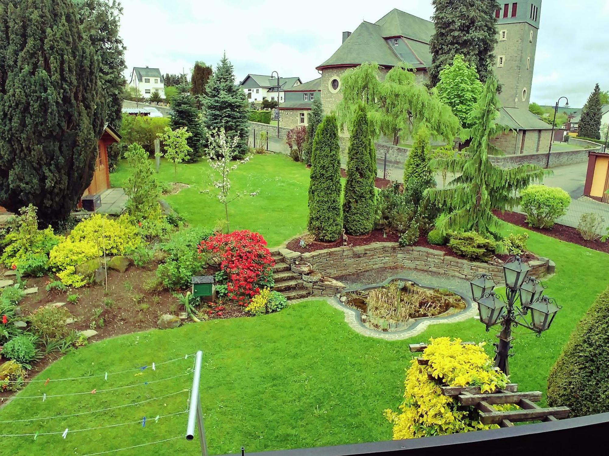 Haus Claudia Hotel Müllenbach Eksteriør billede